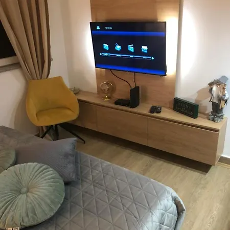 Teonalux Kraljevi Cardaci 5a/22 3* Kopaonik