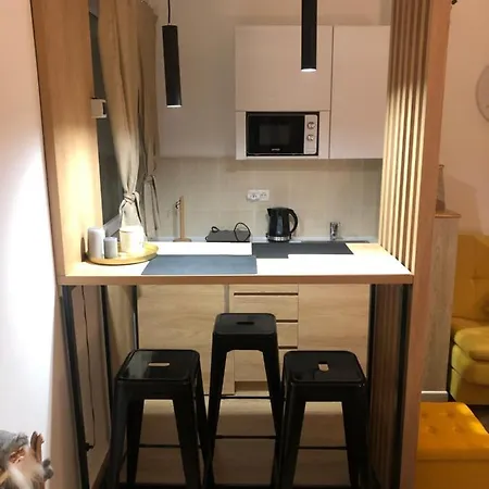 Teonalux Kraljevi Cardaci 5a/22 Ξενοδοχείο με διαμερίσματα